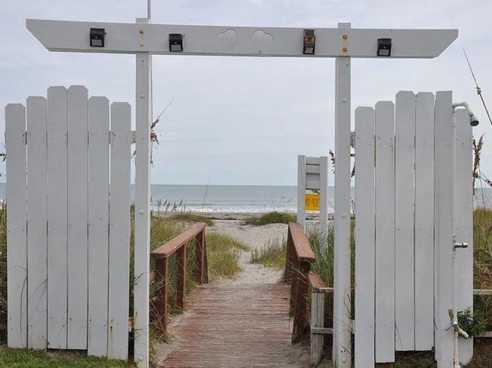 Sea Aire Oceanfront Inn Cocoa Beach Exterior photo